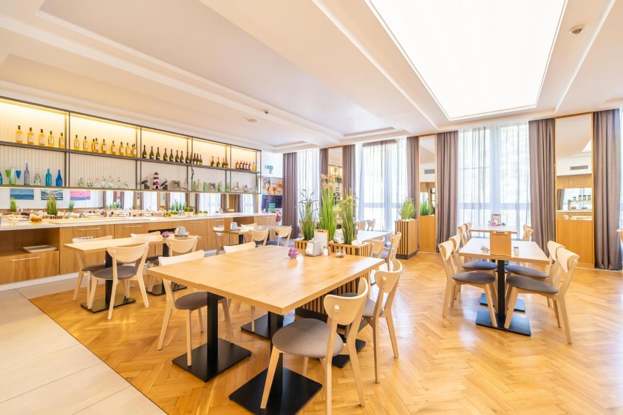 Seapark Hotel Wellness & Spa Kołobrzeg Buitenkant foto