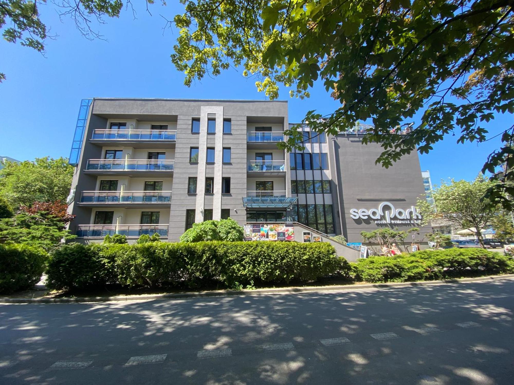 Seapark Hotel Wellness & Spa Kołobrzeg Buitenkant foto